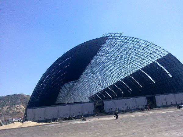 新乐桶壳螺栓球网架工程